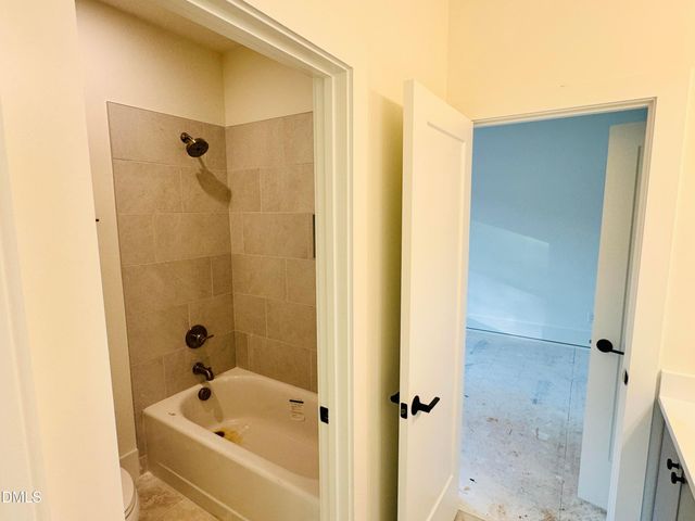 2806 Pathway Drive, Chapel Hill, NC 27516