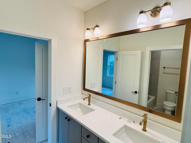 2806 Pathway Drive, Chapel Hill, NC 27516