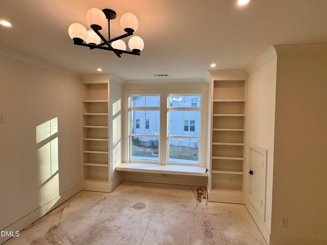 2806 Pathway Drive, Chapel Hill, NC 27516