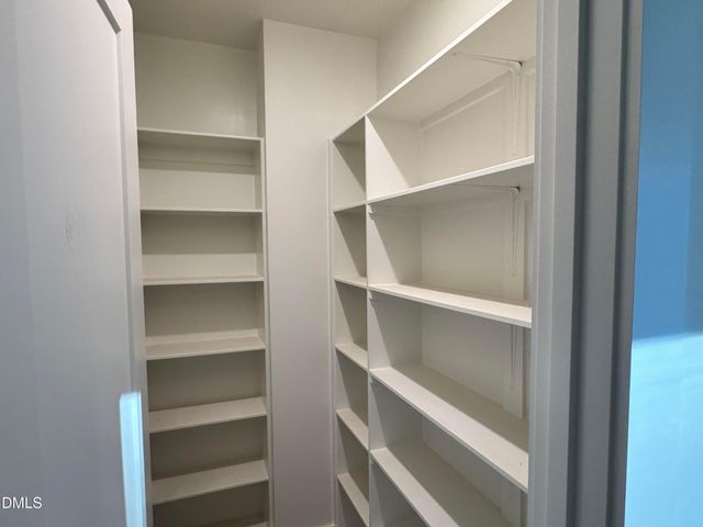 2806 Pathway Drive, Chapel Hill, NC 27516