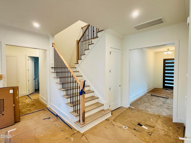 2806 Pathway Drive, Chapel Hill, NC 27516