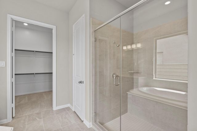2513 Gleaming Pear Drive, Manvel, TX 77578