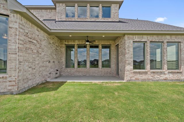 2513 Gleaming Pear Drive, Manvel, TX 77578