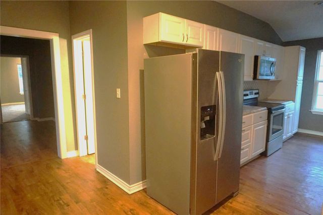 127 E Hull Street, Denison, TX 75021
