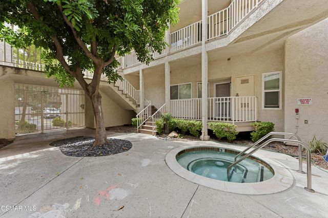 3378 Darby Street 438, Simi Valley, CA 93063