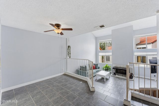 3378 Darby Street 438, Simi Valley, CA 93063