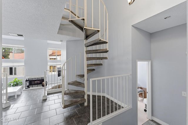 3378 Darby Street 438, Simi Valley, CA 93063
