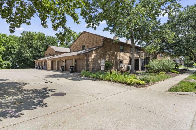 517 HUNTRIDGE DR, Columbia, MO 65201