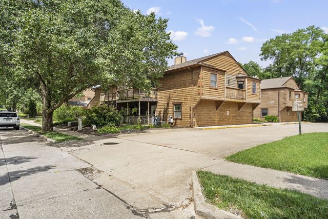 517 HUNTRIDGE DR, Columbia, MO 65201