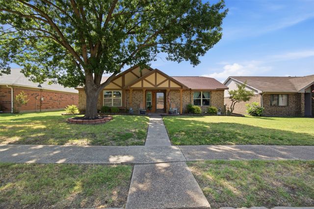 1500 Laredo Lane, Mesquite, TX 75150