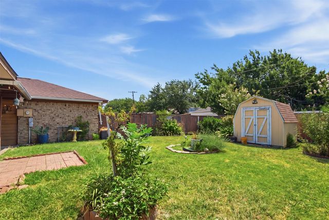 1500 Laredo Lane, Mesquite, TX 75150