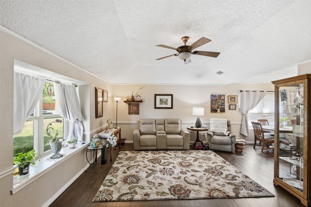1500 Laredo Lane, Mesquite, TX 75150