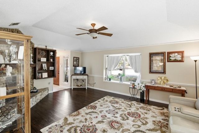 1500 Laredo Lane, Mesquite, TX 75150