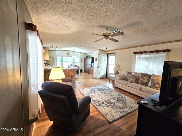 205 S HIGLEY Road 218, Mesa, AZ 85206