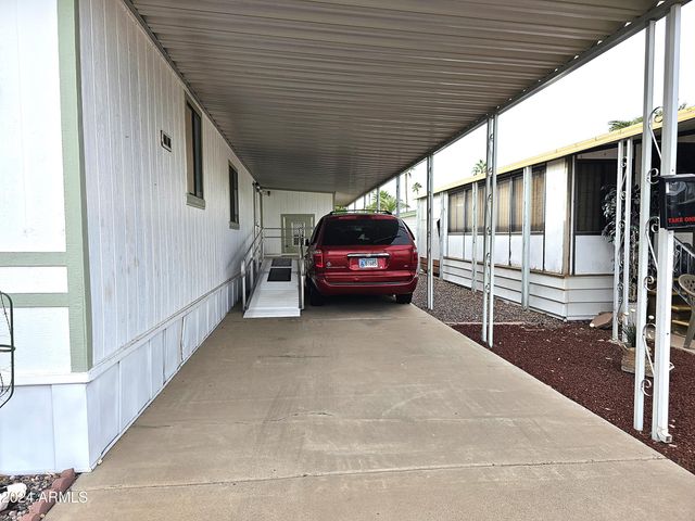 205 S HIGLEY Road 218, Mesa, AZ 85206