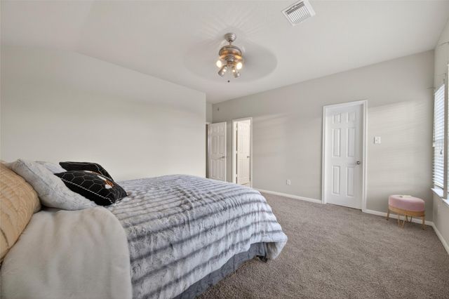 394 Dover Lane, League City, TX 77573