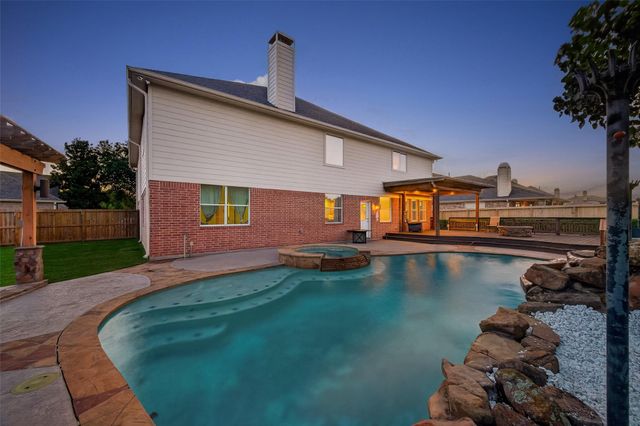 394 Dover Lane, League City, TX 77573