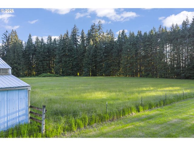 22501 Se FILBERT Rd, Eagle Creek, OR 97022
