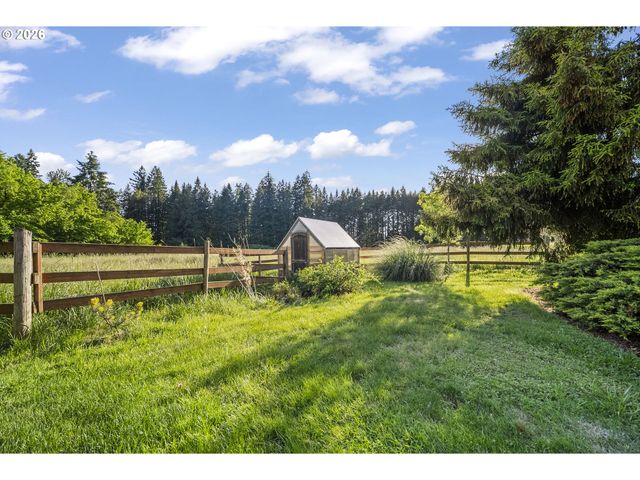 22501 Se FILBERT Rd, Eagle Creek, OR 97022