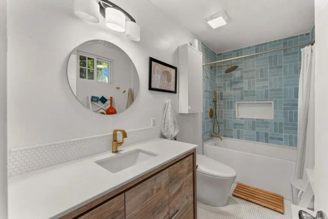 1738 33rd Street, San Diego, CA 92102