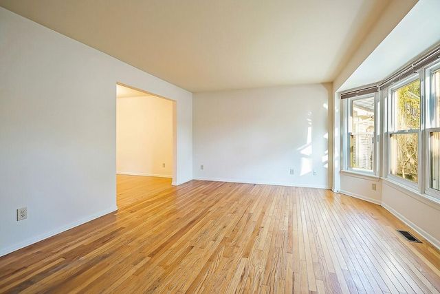 312 Burr Oak Drive, Ann Arbor, MI 48103