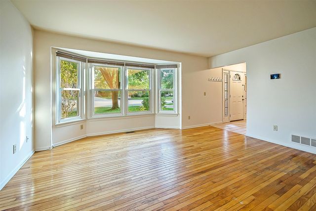 312 Burr Oak Drive, Ann Arbor, MI 48103