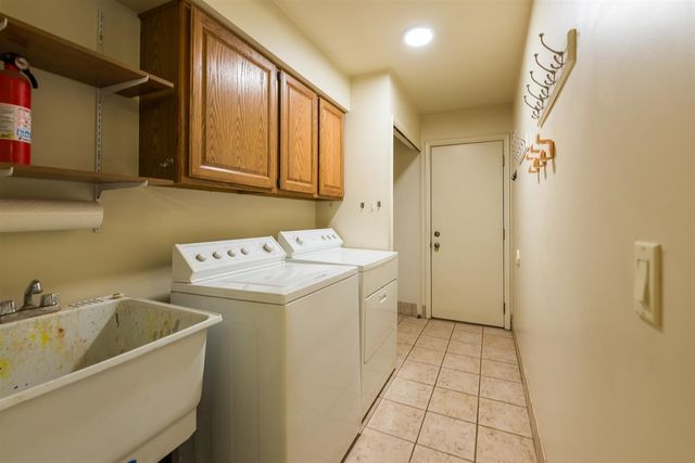 312 Burr Oak Drive, Ann Arbor, MI 48103