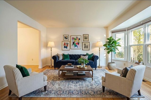 312 Burr Oak Drive, Ann Arbor, MI 48103