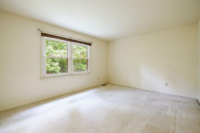 312 Burr Oak Drive, Ann Arbor, MI 48103