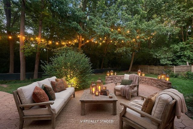 312 Burr Oak Drive, Ann Arbor, MI 48103