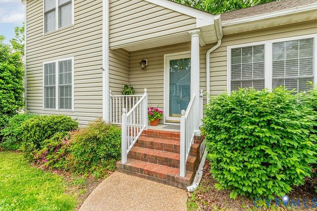 10312 Raintree Commons Ct, Henrico, VA 23238