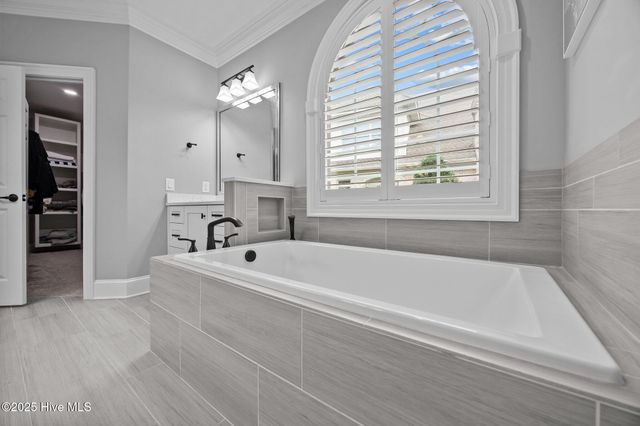 556 Westminster Circle, Greenville, NC 27858