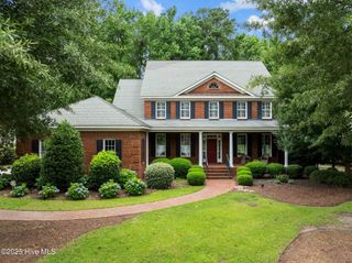 556 Westminster Circle, Greenville, NC 27858