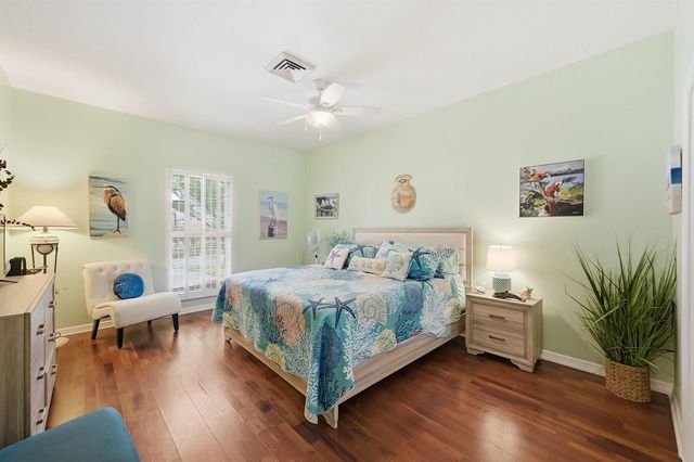 9001 N Lake Dasha Drive, Plantation, FL 33324