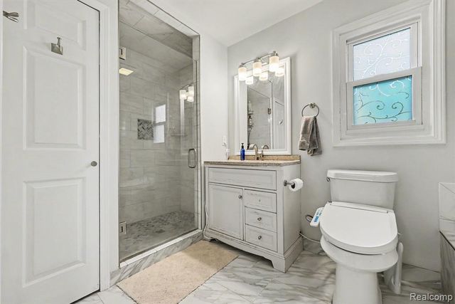 57595 Yorkshire Drive, Washington, MI 48094