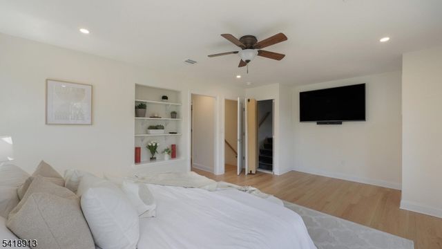 58 Oxbow Dr, New Providence Boro, NJ 07974