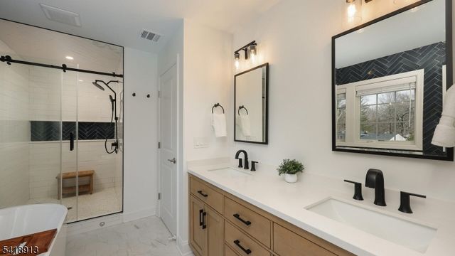 58 Oxbow Dr, New Providence Boro, NJ 07974