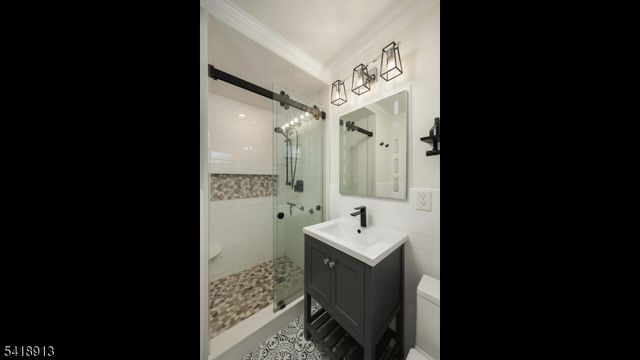 58 Oxbow Dr, New Providence Boro, NJ 07974