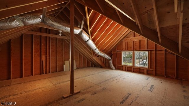 58 Oxbow Dr, New Providence Boro, NJ 07974