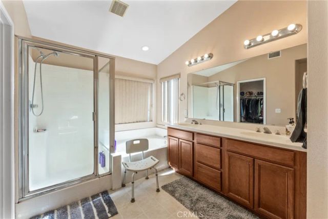 2015 W 16th, San Bernardino, CA 92411