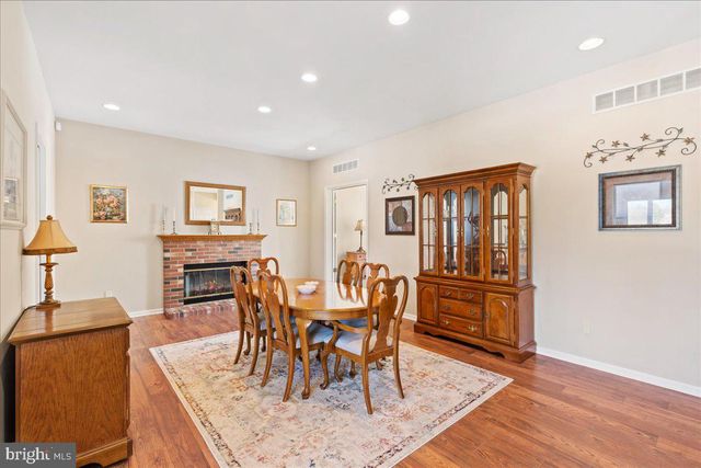 131 NOTTINGHAM DR, Richboro, PA 18954