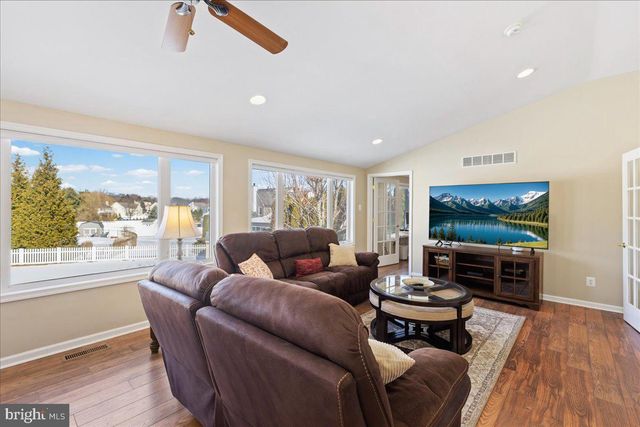 131 NOTTINGHAM DR, Richboro, PA 18954