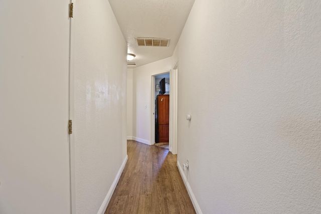 272 S Olive Ave, Stockton, CA 95215