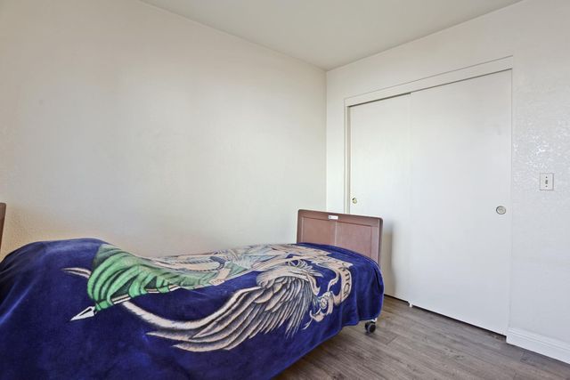 272 S Olive Ave, Stockton, CA 95215