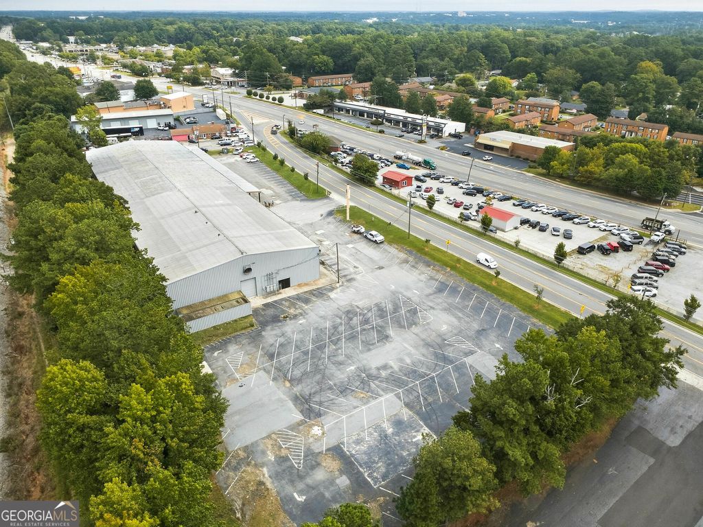 6616 New Peachtree Road, Doraville, GA 30340 — exterior