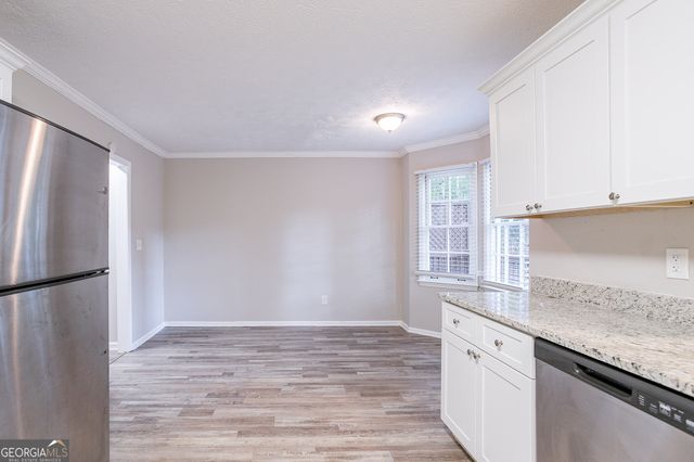 1507 Hillside Drive SE, Conyers, GA 30094