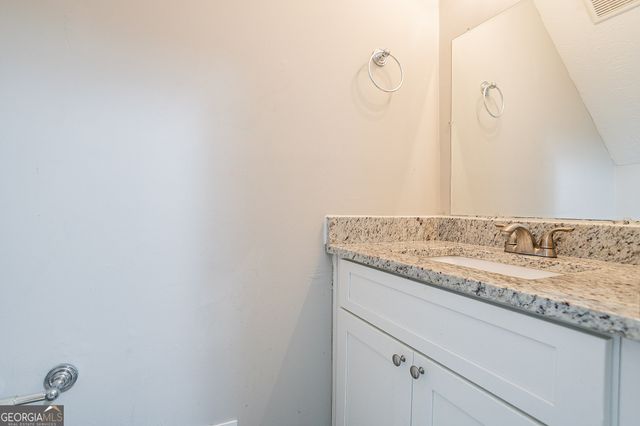 1507 Hillside Drive SE, Conyers, GA 30094