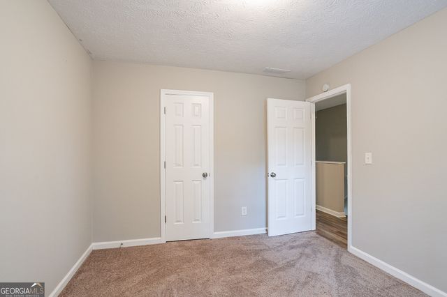 1507 Hillside Drive SE, Conyers, GA 30094