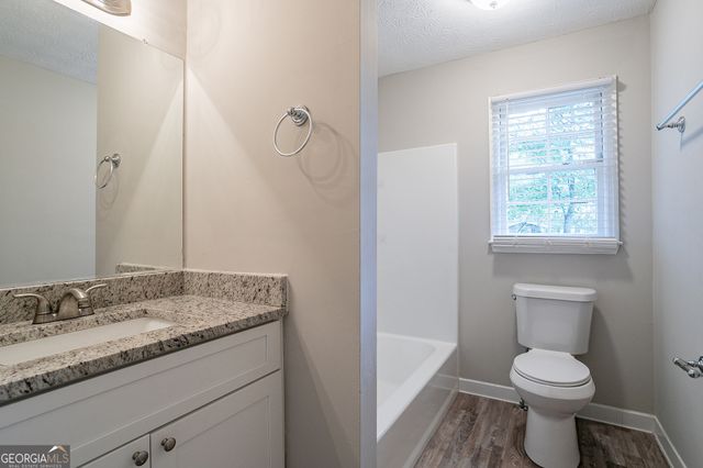 1507 Hillside Drive SE, Conyers, GA 30094