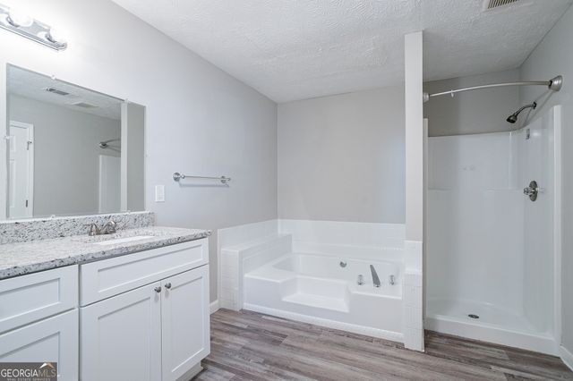 1507 Hillside Drive SE, Conyers, GA 30094